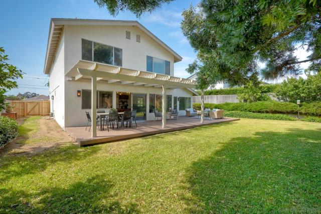 2025 Linda Ln, Carlsbad CA: https://media.crmls.org/mediaz/daa6a303-2faf-463e-a411-7d9489cd9c55.jpg