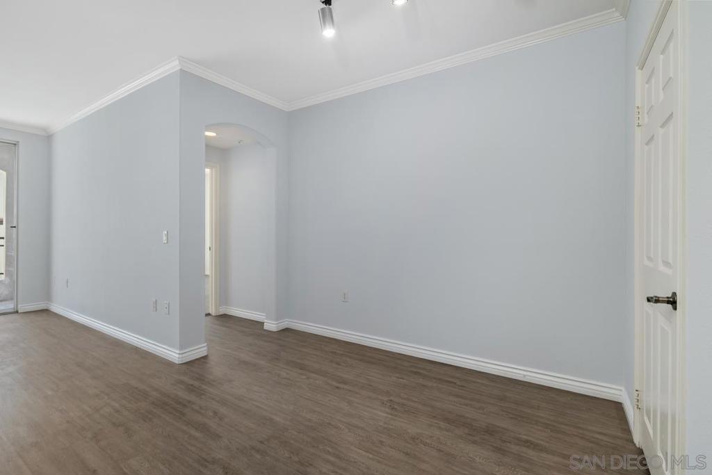 9263 Regents - photo 9