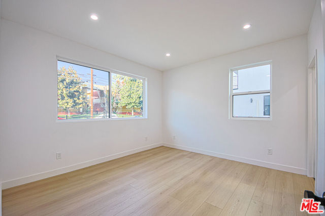 11736 W Gilmore Street, North Hollywood CA: https://media.crmls.org/mediaz/daa758a5-6d35-43fb-a106-88849bee76e8.jpg