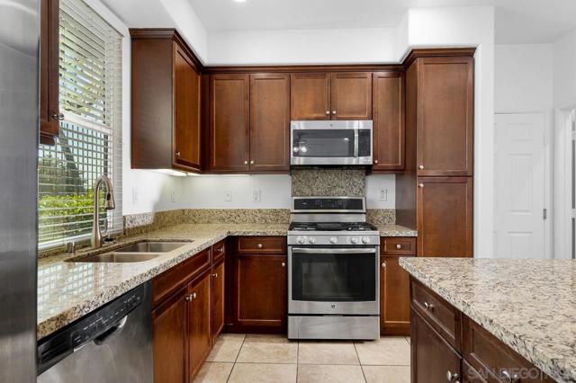 2770 Sparta Rd, Chula Vista CA: https://media.crmls.org/mediaz/daa823d1-c1b6-495c-bccf-3abfcf7aa4f5.jpg