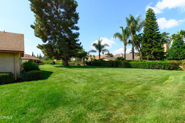 33229 Village 33, Camarillo CA: https://media.crmls.org/mediaz/daa872c5-7085-40ea-a94e-9e09765fe9b7.jpg