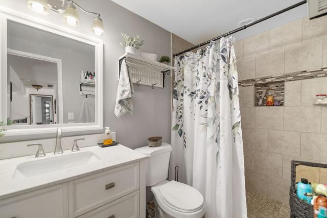 2280 Zoria Circle, San Jose CA: https://media.crmls.org/mediaz/daa8c544-4a90-4694-be1d-a9af2f227073.jpg