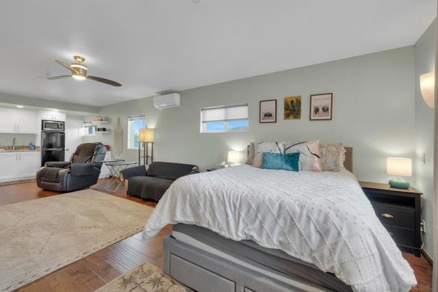 555 Manzanita Dr, Julian CA: https://media.crmls.org/mediaz/daa9a914-1742-4d2f-9f65-7f0008b16da4.jpg