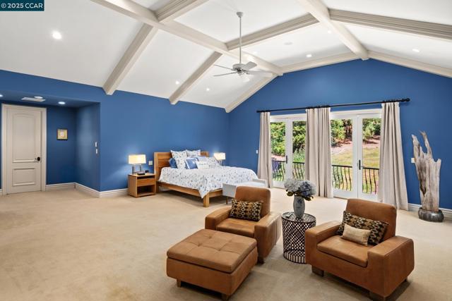 2540 Caballo Ranchero Dr, Diablo CA: https://media.crmls.org/mediaz/daaa1008-b9d9-4c4c-9127-be306f662fb3.jpg