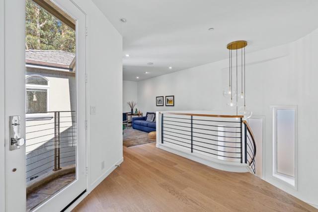108 Grove Lane, Capitola CA: https://media.crmls.org/mediaz/daaa36b2-b890-4e77-9660-f981bd28538f.jpg