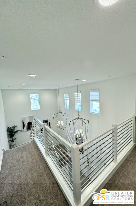 5688 California Circle, Banning CA: https://media.crmls.org/mediaz/daaa8f00-5444-4ad2-b18b-3127b677f246.jpg