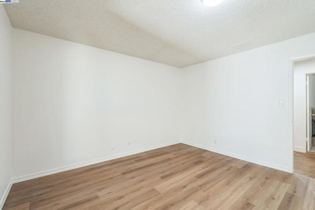 1849 Sherman Dr, Union City CA: https://media.crmls.org/mediaz/daab61be-8cd5-488b-9ad9-db7fe4e66816.jpg