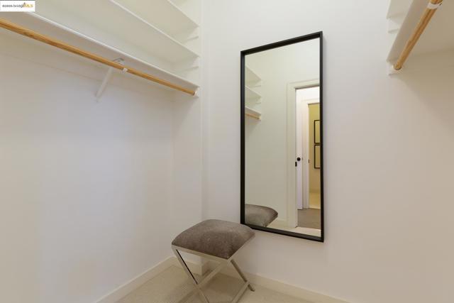 479 41st St, Oakland CA: https://media.crmls.org/mediaz/daab68f4-ae90-42b9-bea2-b21f3e2db657.jpg