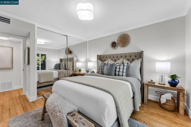 1200 Leisure Ln, Walnut Creek CA: https://media.crmls.org/mediaz/daac795b-037a-4baa-ac31-8f7e8f86e882.jpg