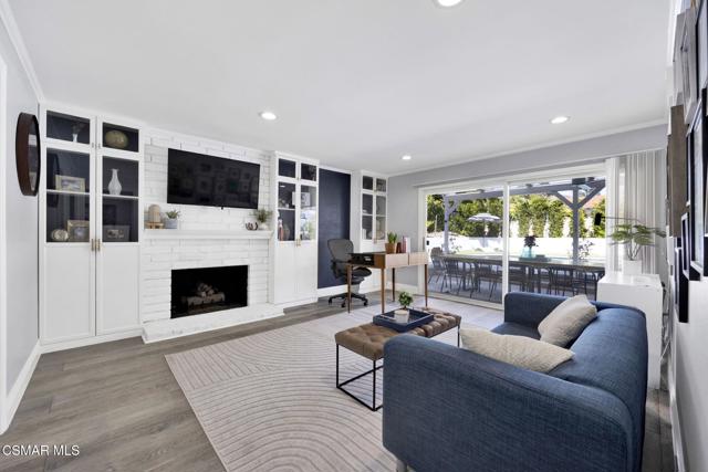 5308 Ambridge Drive, Calabasas CA: https://media.crmls.org/mediaz/daac893d-158d-40b7-9f0e-370416459d91.jpg