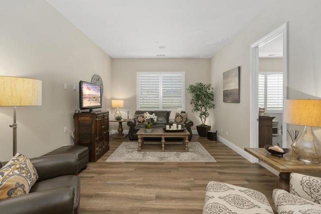 Detail Gallery Image 25 of 55 For 3960 Ibbetson St, Corona,  CA 92882 - 4 Beds | 4 Baths