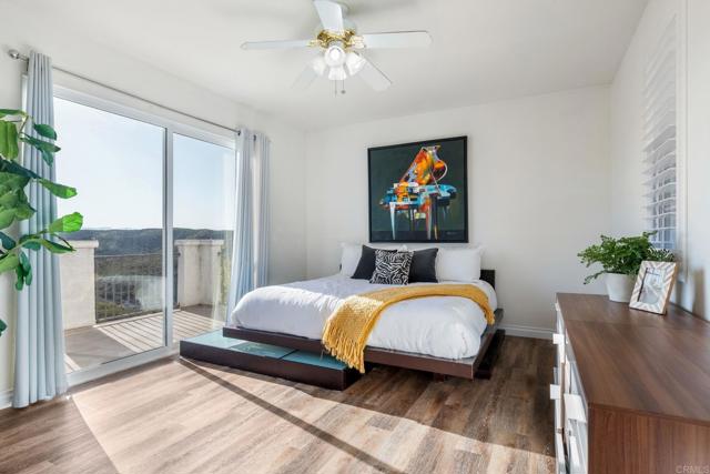 Detail Gallery Image 18 of 35 For 11393 Vista Elevada, San Diego,  CA 92131 - 3 Beds | 2/1 Baths