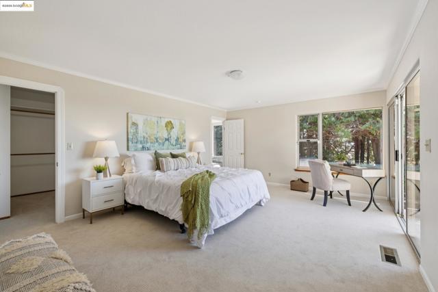 1657 Clearview Dr., San Leandro CA: https://media.crmls.org/mediaz/daade20a-3613-4280-8337-36c1d6f9b9f9.jpg