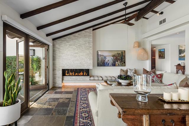 600 S La Mirada Road, Palm Springs CA: https://media.crmls.org/mediaz/daae6fa7-8de4-4cb3-b85a-a08337439f3e.jpg