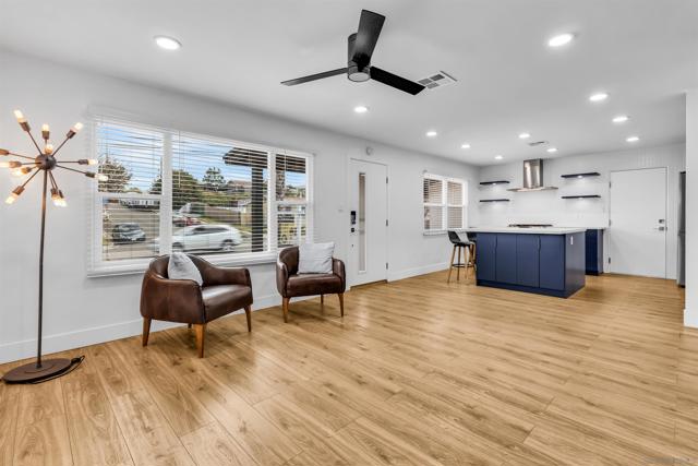 2702 Ridge View Dr, San Diego CA: https://media.crmls.org/mediaz/daaf4a3a-c2d2-425d-aec7-1745c339848f.jpg