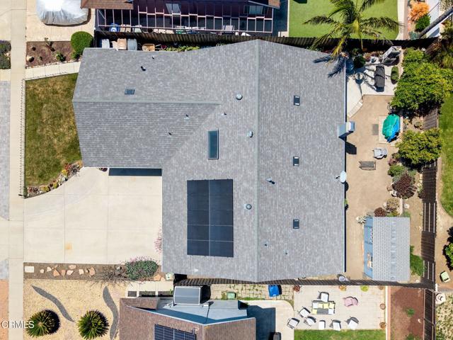 8423 Hollister Street, Ventura CA: https://media.crmls.org/mediaz/daaf4de1-2085-45cf-be67-5b9eb3177010.jpg