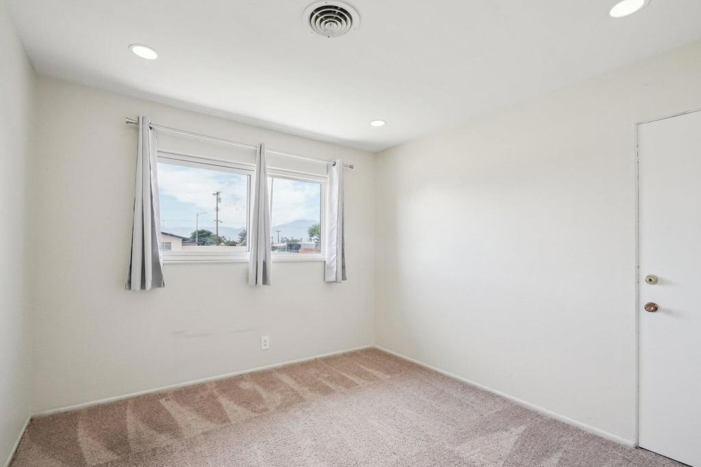 MLS #219131082DA img 17