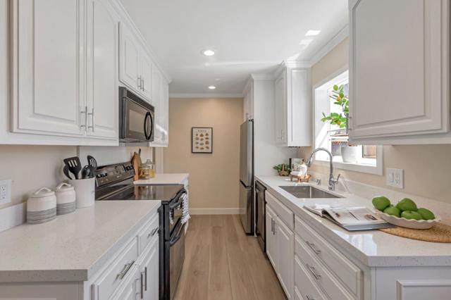1040 Linda Drive, Campbell CA: https://media.crmls.org/mediaz/daafcdea-8420-4d4a-9004-346fb48e4aa9.jpg
