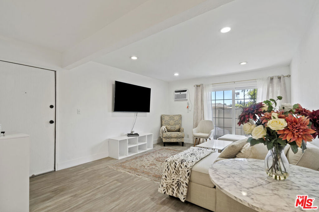 28915 Thousand Oaks Boulevard #186