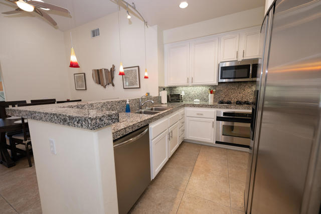 45439 Shaugnessy Drive, Indio CA: https://media.crmls.org/mediaz/dab1beba-d0c9-41e4-b565-957e77e090c5.jpg