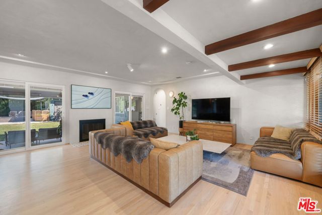 Image 3 of 51 For 6202 Willard Avenue