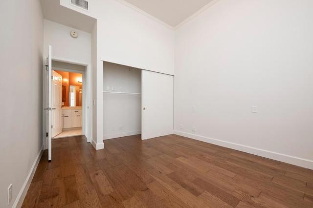 1 Baldwin Avenue, San Mateo CA: https://media.crmls.org/mediaz/dab1cc5f-461c-4574-8a1b-ed77b48535fa.jpg