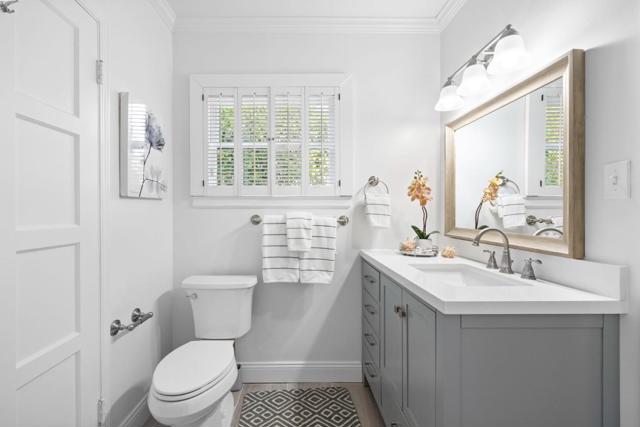 48 Turnsworth Avenue, Redwood City CA: https://media.crmls.org/mediaz/dab2495d-641c-433c-ac5e-caf983abc6df.jpg