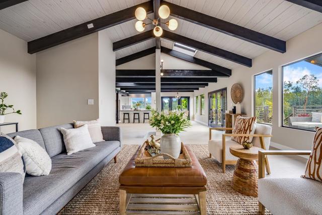 407 Quail Run, Aptos CA: https://media.crmls.org/mediaz/dab3107c-fede-42be-bd6c-ca33bc72208e.jpg