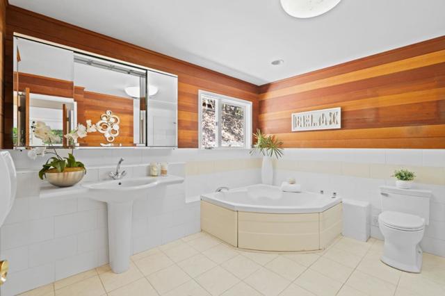 1780 Edgewood Road, Redwood City CA: https://media.crmls.org/mediaz/dab482e4-43d2-400b-acc4-1222bc1300f7.jpg