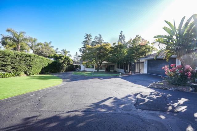 10970 Ridgeview Avenue, San Jose CA: https://media.crmls.org/mediaz/dab5087e-85f0-48e6-9b71-42d6bf66322e.jpg