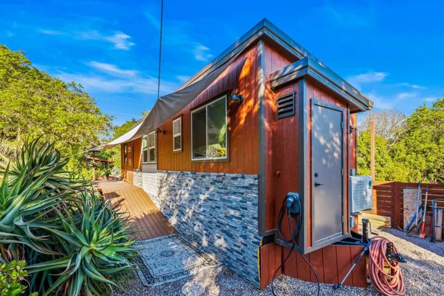 3188 Ora Avo Terrace, Vista CA: https://media.crmls.org/mediaz/dab526ec-8dde-41a9-b97b-e5fb5d0fa278.jpg