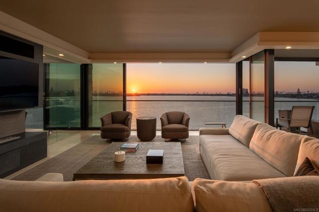 Details for 3860 Riviera Dr  301, San Diego, CA 92109