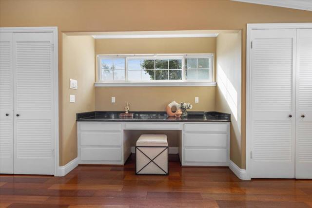 510 Sunnymount Avenue, Sunnyvale CA: https://media.crmls.org/mediaz/dab628aa-cae7-4fde-9096-ce000b43b678.jpg