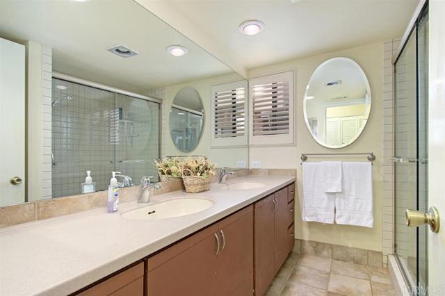 Detail Gallery Image 8 of 10 For 911 E Ave #203,  Coronado,  CA 92118 - 2 Beds | 2 Baths