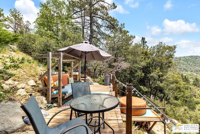 21395 Highway 243, Idyllwild CA: https://media.crmls.org/mediaz/dab94fd1-f2a5-47da-b77e-1fc1ddc56fbc.jpg