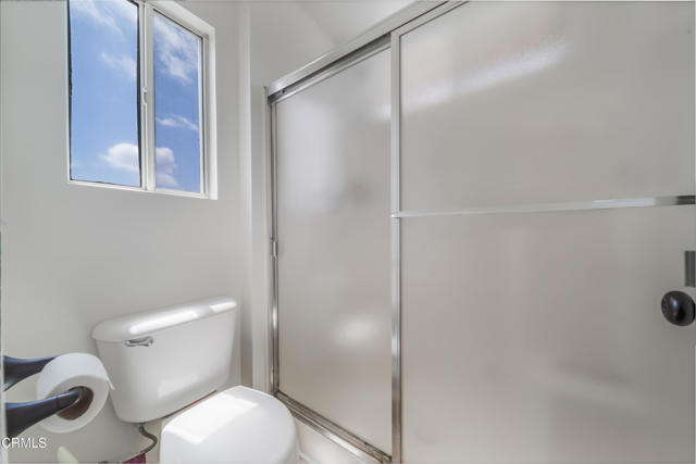 Detail Gallery Image 17 of 26 For 10598 Sunflower St, Ventura,  CA 93004 - 4 Beds | 2/1 Baths