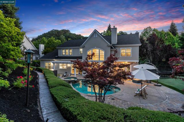 529 Justin Morgan Dr, Alamo CA: https://media.crmls.org/mediaz/daba15bc-da5d-437a-90b7-e9ec3bbfc39d.jpg
