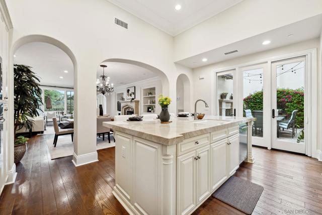 16918 Blue Shadows Ln, San Diego CA: https://media.crmls.org/mediaz/dabaf391-ff5a-44db-9239-361f1b4f2217.jpg