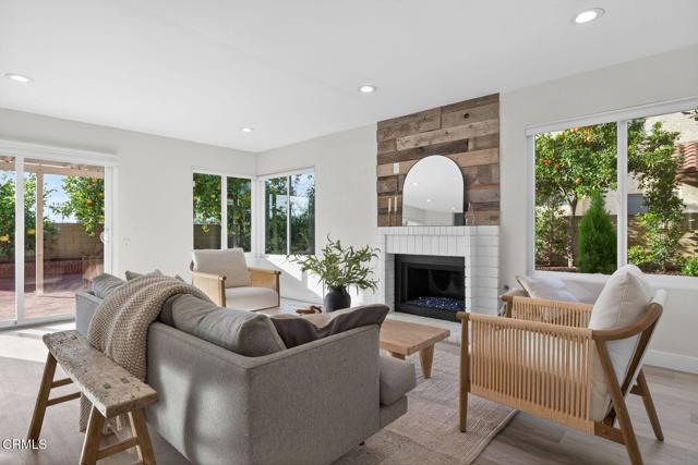 Detail Gallery Image 17 of 44 For 4975 N Buttercreek Rd, Moorpark,  CA 93021 - 4 Beds | 2/1 Baths