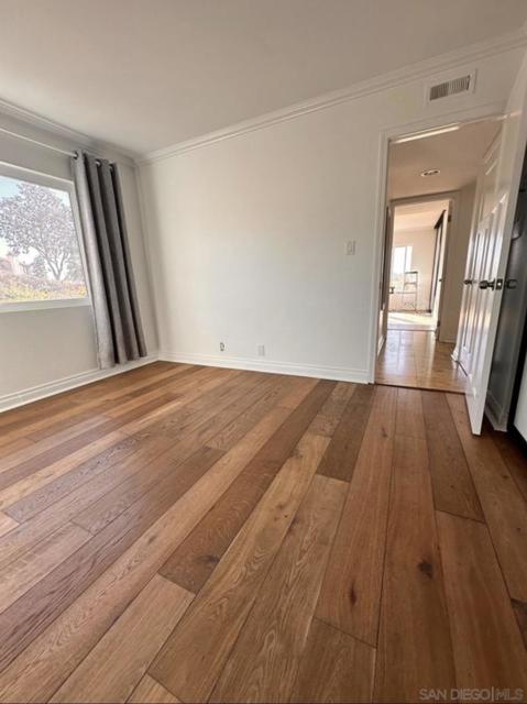 911 Caminito Madrigal, Carlsbad CA: https://media.crmls.org/mediaz/dabb9258-7af3-44a6-aeb5-bfdb1ed9185e.jpg