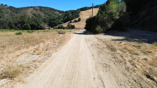 0 San Juan Canyon Road, San Juan Bautista CA: https://media.crmls.org/mediaz/dabbb988-186a-4d8b-b31c-7496290076ce.jpg