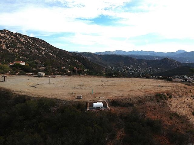 Detail Gallery Image 23 of 45 For 1496 Montana Serena Ct, El Cajon,  CA 92021 - – Beds | – Baths