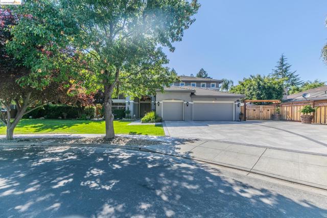 Image 1 of 60 For 843 Vernazze Court