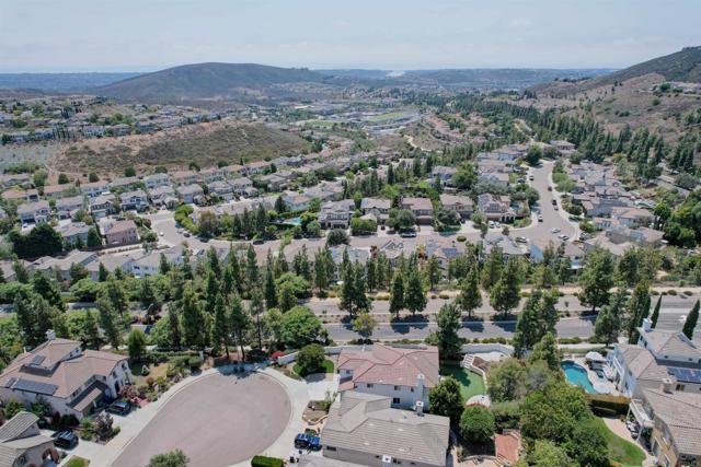 954 Prism Drive, San Marcos CA: https://media.crmls.org/mediaz/dabdc261-049c-4832-9738-e26213418b7b.jpg
