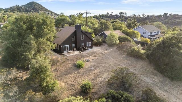 14931 Cool Valley Road, Valley Center CA: https://media.crmls.org/mediaz/dabe6572-73ec-4eaa-a09c-1856bb411851.jpg