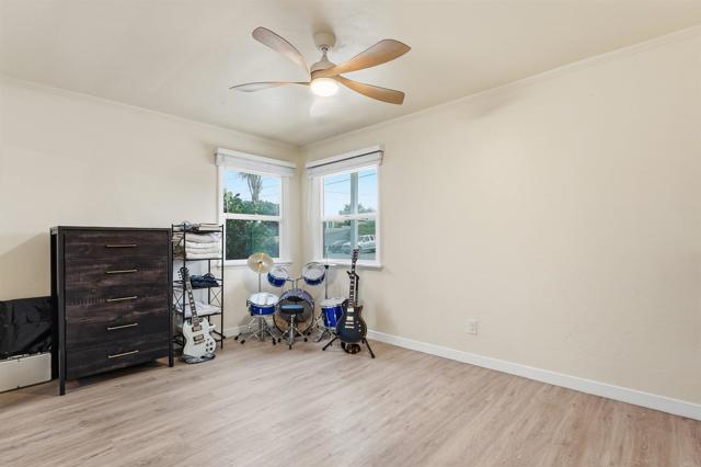 Detail Gallery Image 19 of 69 For 462 464 Emerson St, Chula Vista,  CA 91911 - 7 Beds | 5 Baths