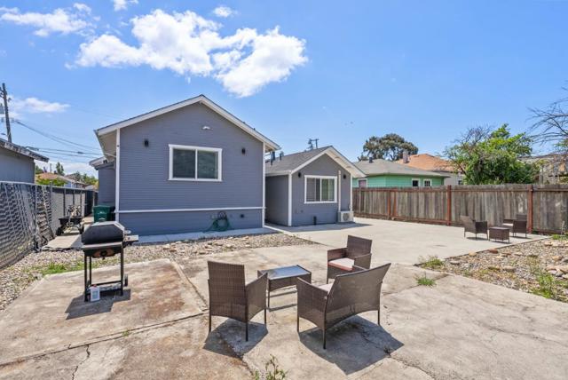 10191021 83rd Avenue, Oakland CA: https://media.crmls.org/mediaz/dabf3c3a-6511-429f-9755-cd9907f76c30.jpg