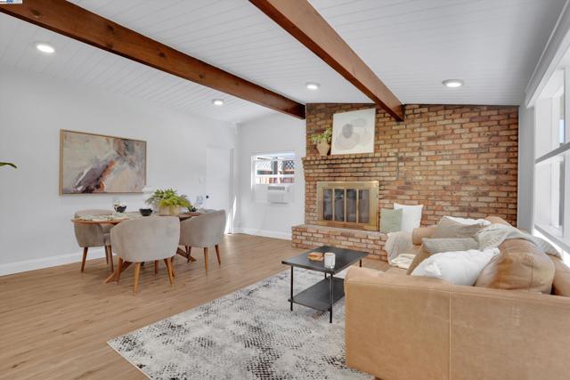 956 Tamarack Ave, San Jose CA: https://media.crmls.org/mediaz/dabf6be7-c398-4627-a4d5-f013f3243cd6.jpg