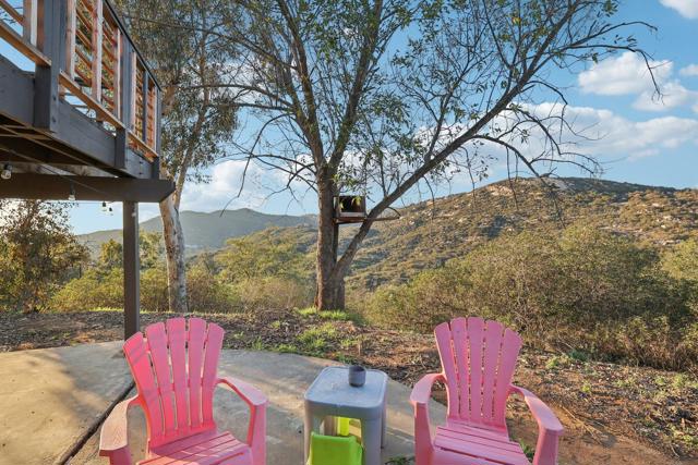 26086 Bear Valley Heights Road, Escondido CA: https://media.crmls.org/mediaz/dac0e128-5906-4a75-967a-a9920f45a860.jpg