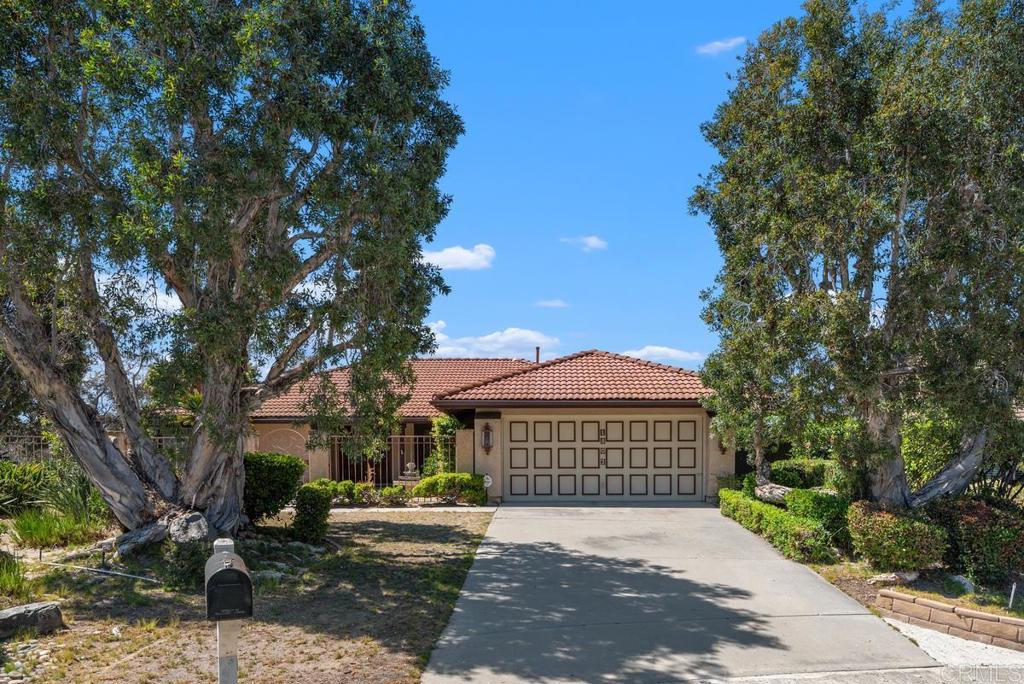 1502 Vanessa Circle